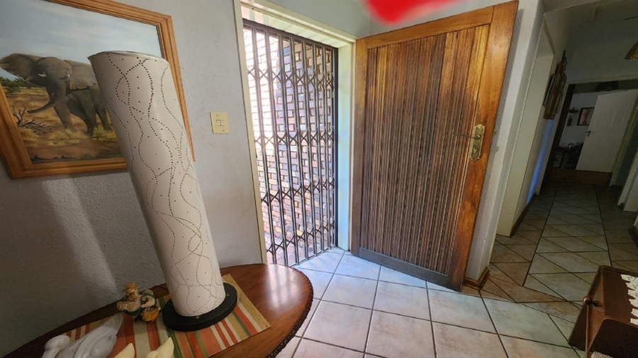 3 Bedroom Property for Sale in Vanderbijlpark SE 4 Gauteng