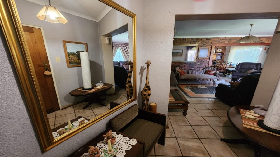 3 Bedroom Property for Sale in Vanderbijlpark SE 4 Gauteng