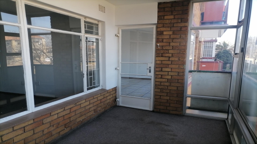 2 Bedroom Property for Sale in Vanderbijlpark CW 3 Gauteng