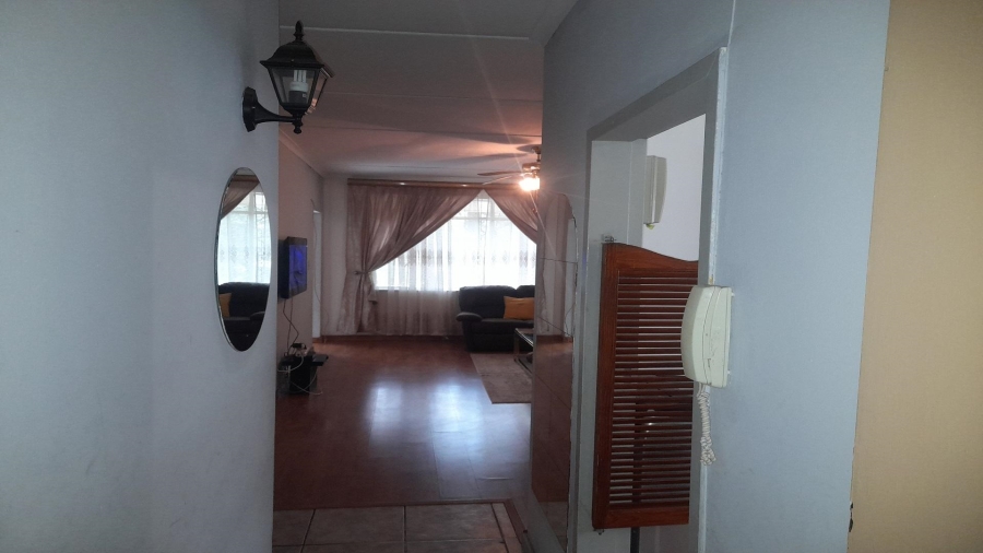 2 Bedroom Property for Sale in Vanderbijlpark CW 3 Gauteng