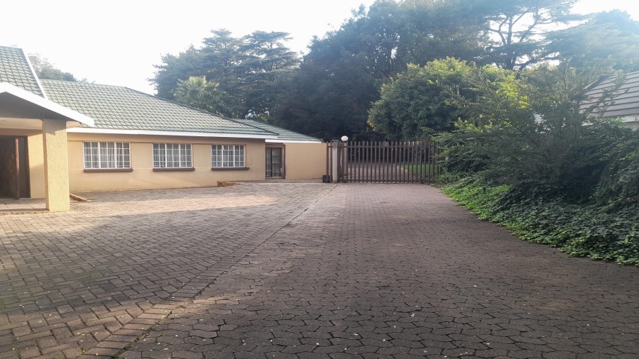 4 Bedroom Property for Sale in Vanderbijlpark SW 5 Gauteng