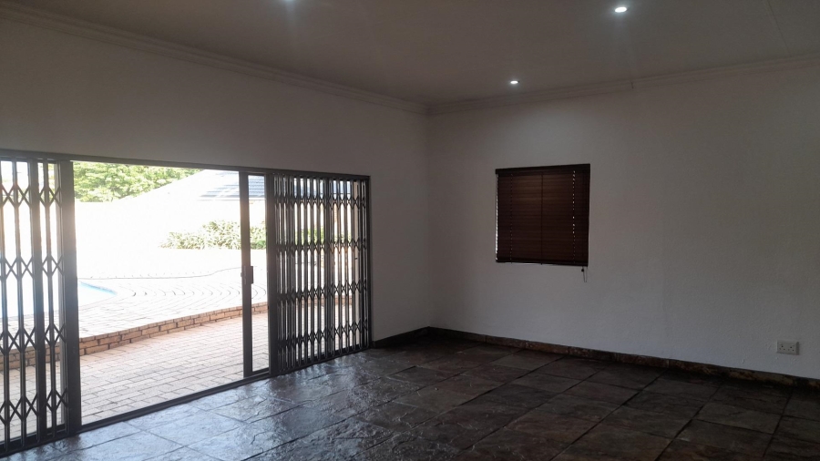 4 Bedroom Property for Sale in Vanderbijlpark SW 5 Gauteng