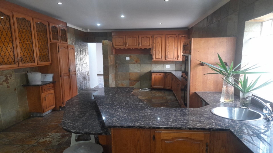 4 Bedroom Property for Sale in Vanderbijlpark SW 5 Gauteng
