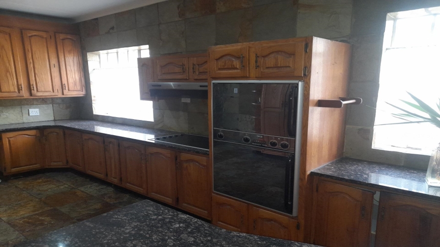 4 Bedroom Property for Sale in Vanderbijlpark SW 5 Gauteng