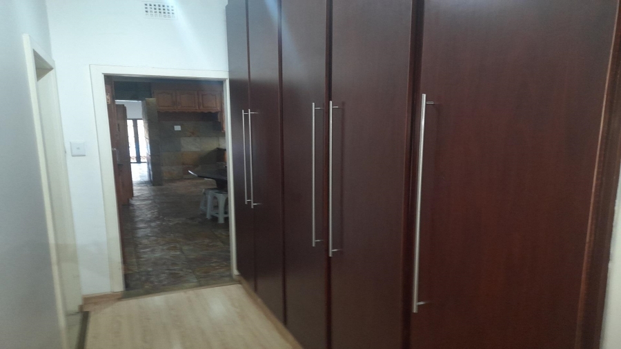 4 Bedroom Property for Sale in Vanderbijlpark SW 5 Gauteng