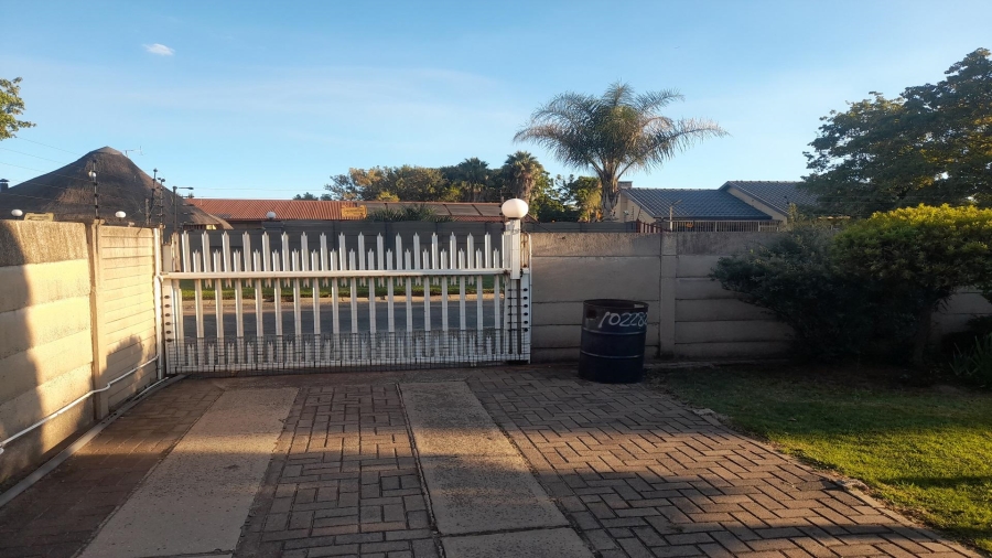 3 Bedroom Property for Sale in Vanderbijlpark SE 1 Gauteng