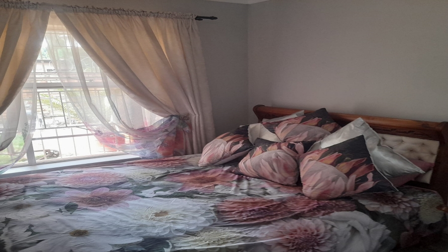 2 Bedroom Property for Sale in Vanderbijlpark SW 5 Gauteng