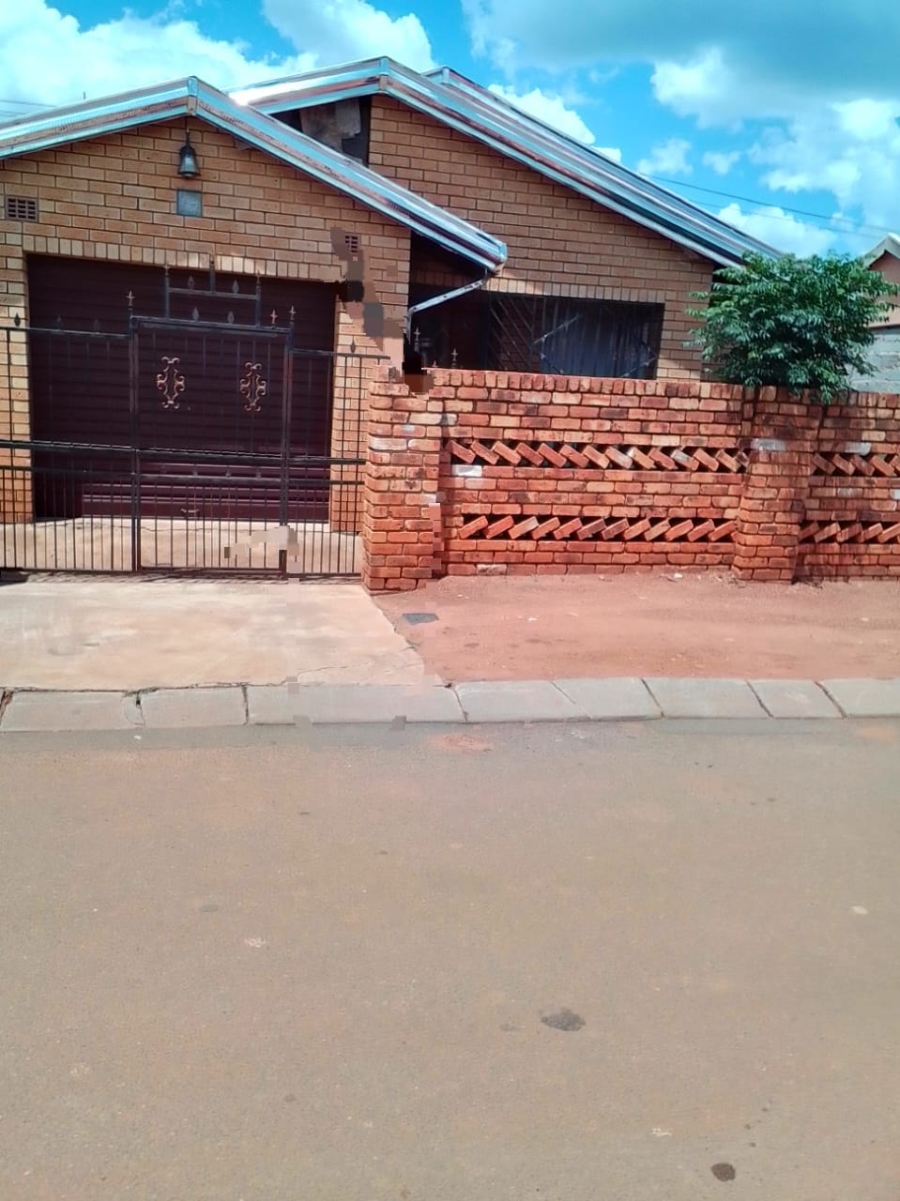 3 Bedroom Property for Sale in Orange Farm Gauteng