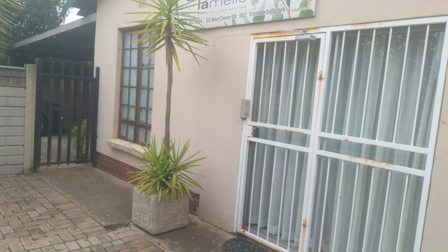 3 Bedroom Property for Sale in Vanderbijlpark SE 2 Gauteng