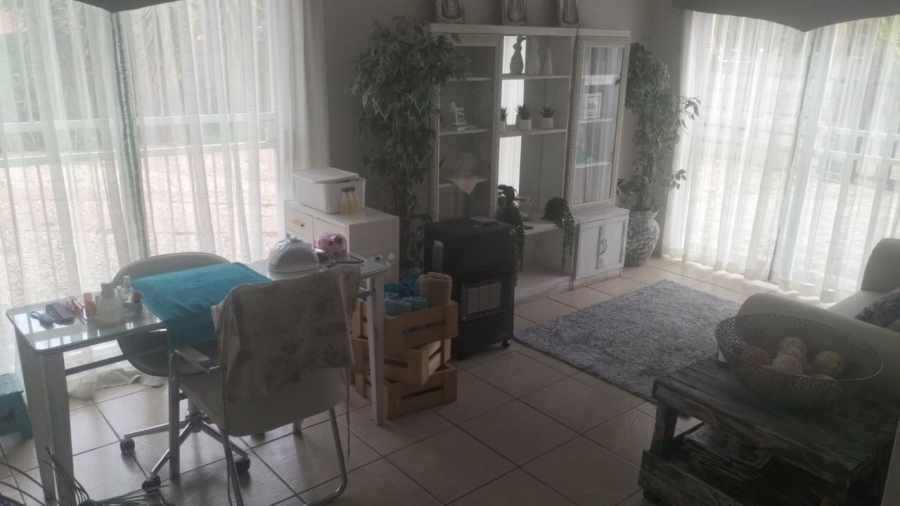 3 Bedroom Property for Sale in Vanderbijlpark SE 2 Gauteng