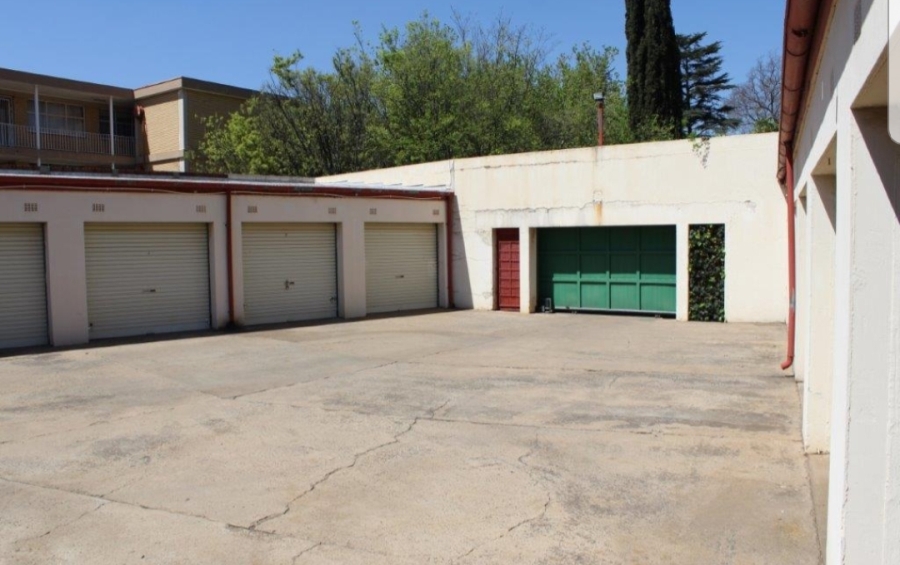 2 Bedroom Property for Sale in Three Rivers Gauteng