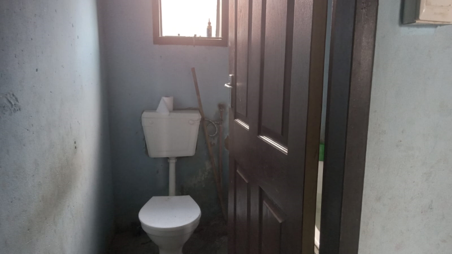 2 Bedroom Property for Sale in Lakeside Gauteng