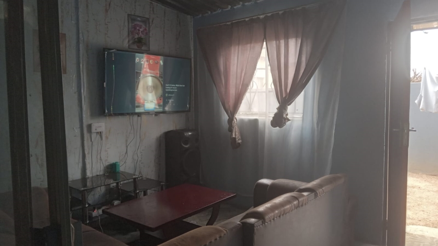 2 Bedroom Property for Sale in Lakeside Gauteng