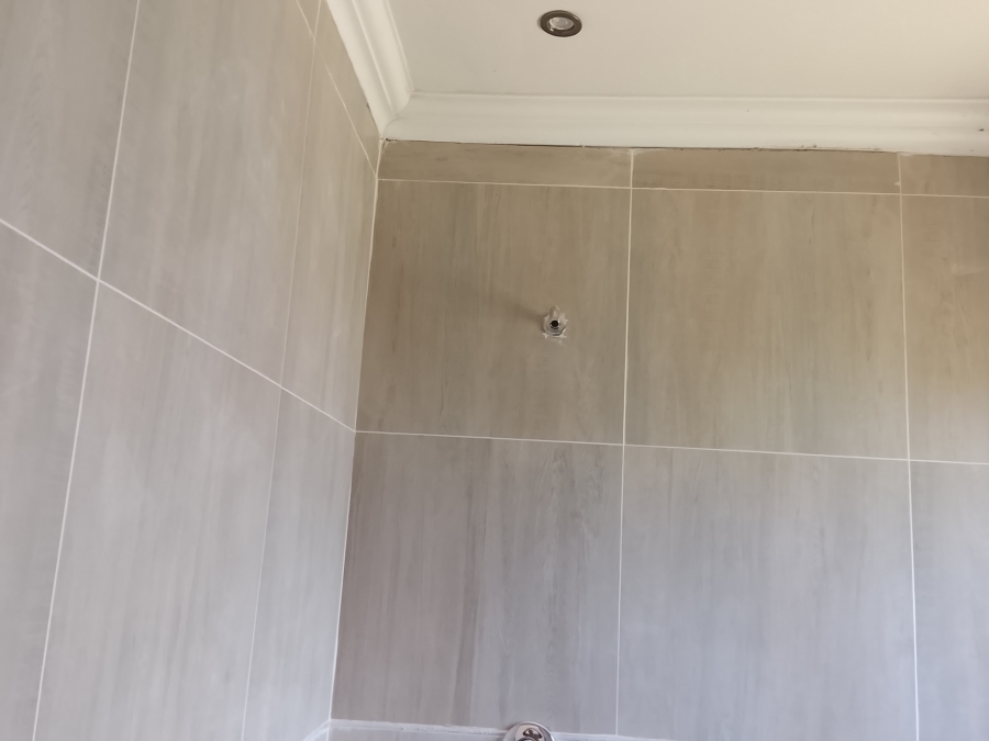 4 Bedroom Property for Sale in Vaaloewer Gauteng