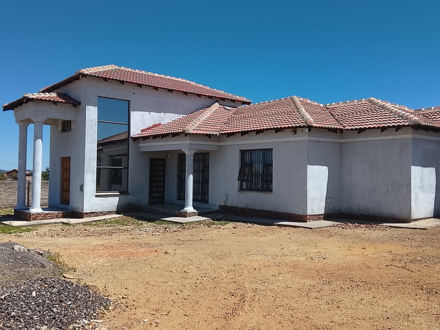 4 Bedroom Property for Sale in Vaaloewer Gauteng