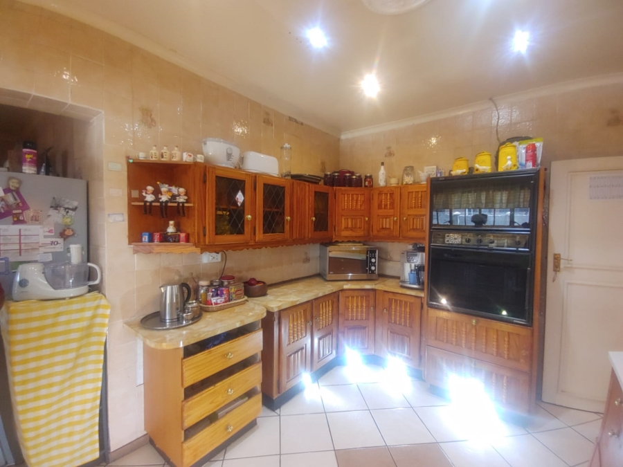 3 Bedroom Property for Sale in Sonland Park Gauteng