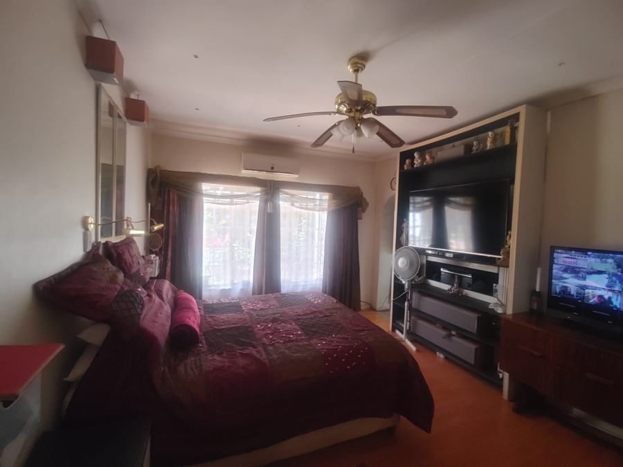 3 Bedroom Property for Sale in Sonland Park Gauteng