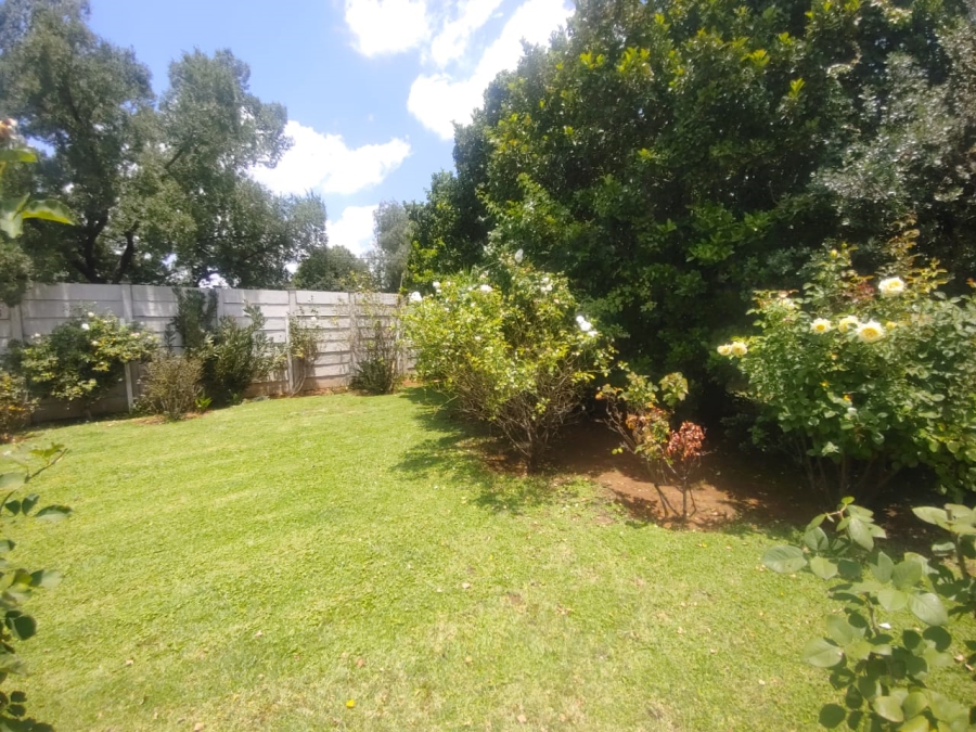 3 Bedroom Property for Sale in Sonland Park Gauteng