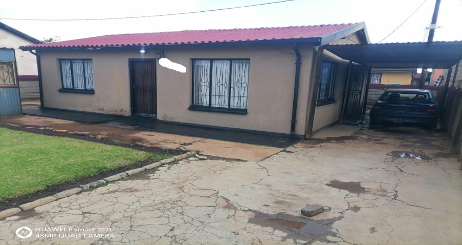 2 Bedroom Property for Sale in Palm Springs Gauteng