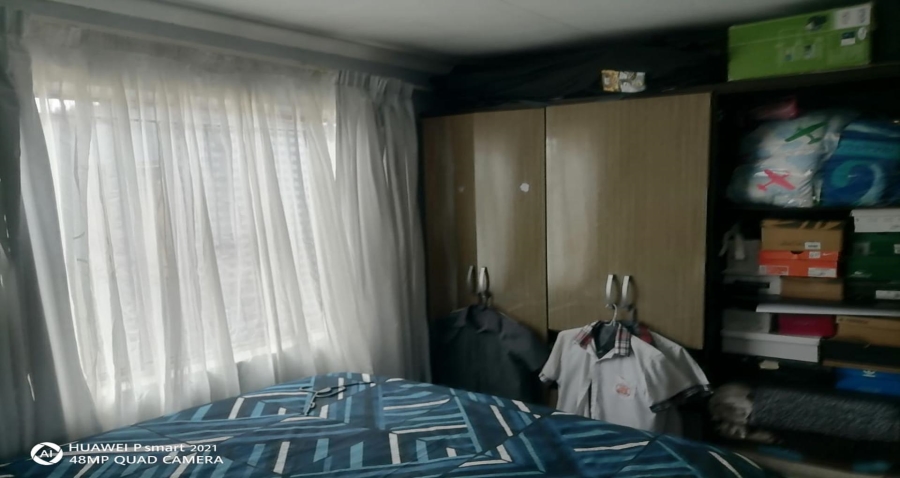 2 Bedroom Property for Sale in Palm Springs Gauteng