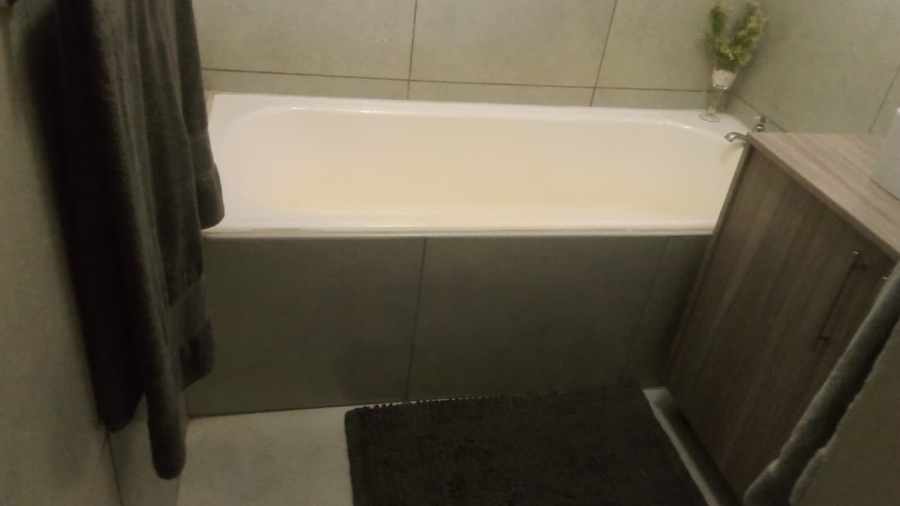 3 Bedroom Property for Sale in Vanderbijlpark SE 1 Gauteng