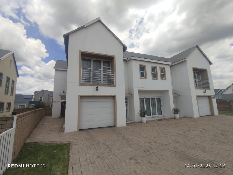 4 Bedroom Property for Sale in Riverspray Lifestyle Estate Gauteng