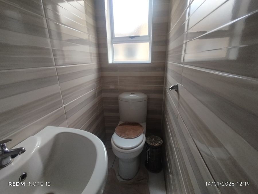 4 Bedroom Property for Sale in Riverspray Lifestyle Estate Gauteng