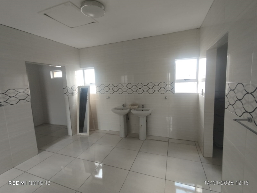 4 Bedroom Property for Sale in Riverspray Lifestyle Estate Gauteng