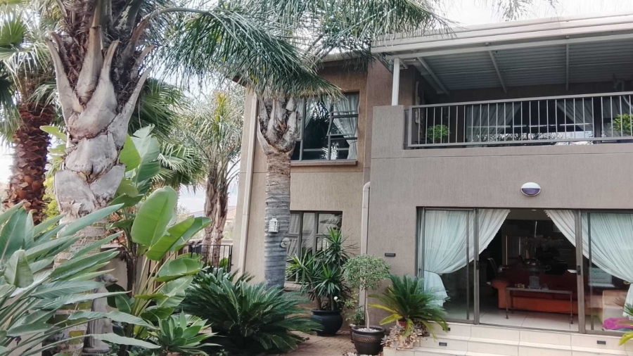 4 Bedroom Property for Sale in Vanderbijlpark SW 5 Gauteng