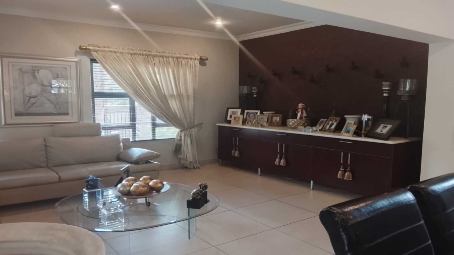 4 Bedroom Property for Sale in Vanderbijlpark SW 5 Gauteng
