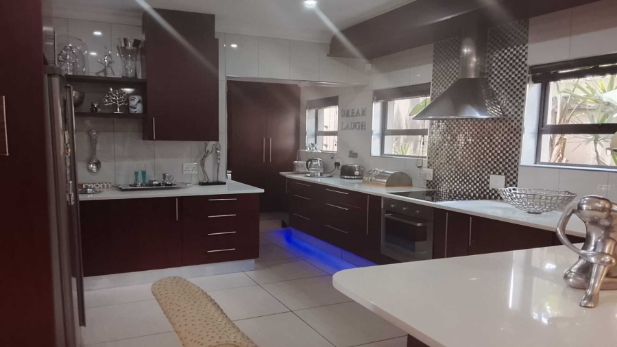 4 Bedroom Property for Sale in Vanderbijlpark SW 5 Gauteng