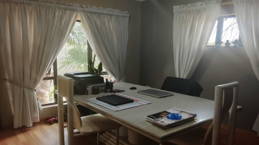 4 Bedroom Property for Sale in Vanderbijlpark SW 5 Gauteng