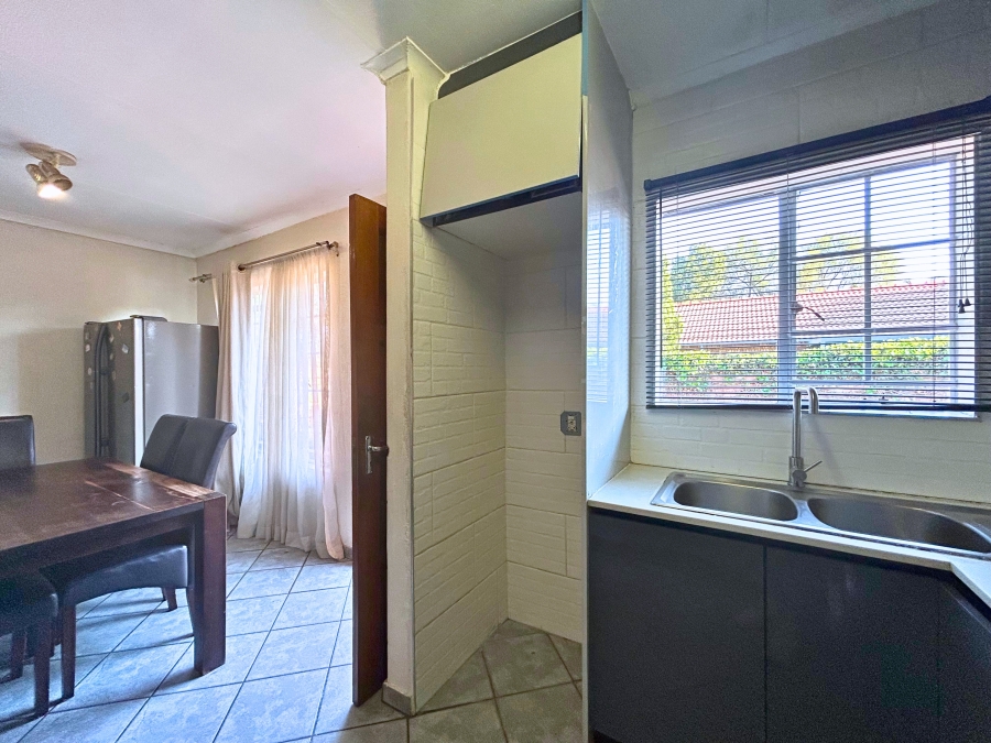 2 Bedroom Property for Sale in Highveld Gauteng