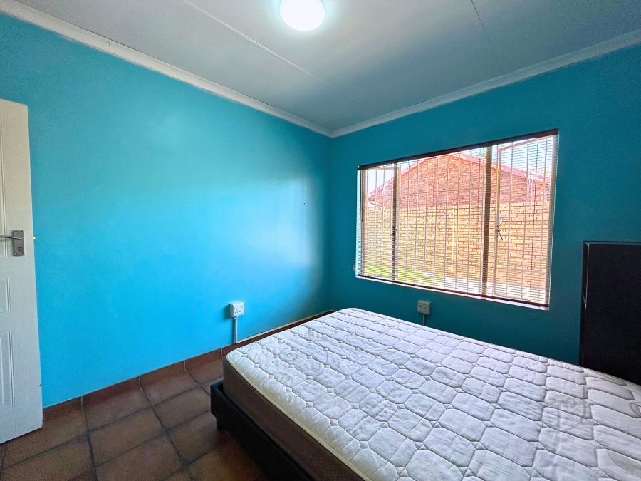 4 Bedroom Property for Sale in Eldoraigne Gauteng
