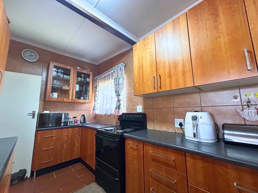 4 Bedroom Property for Sale in Doornkloof Gauteng