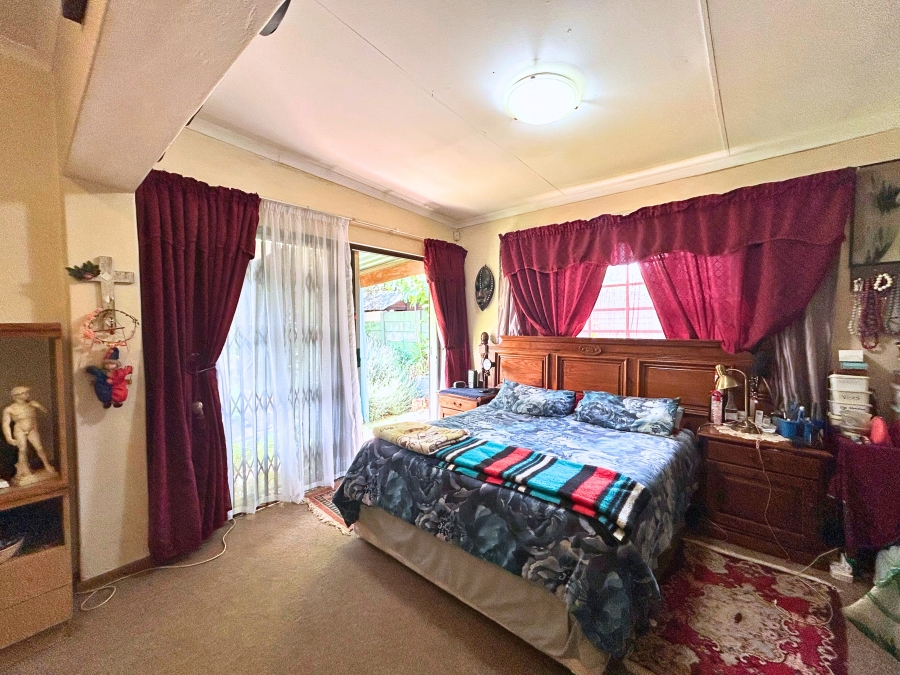 4 Bedroom Property for Sale in Doornkloof Gauteng