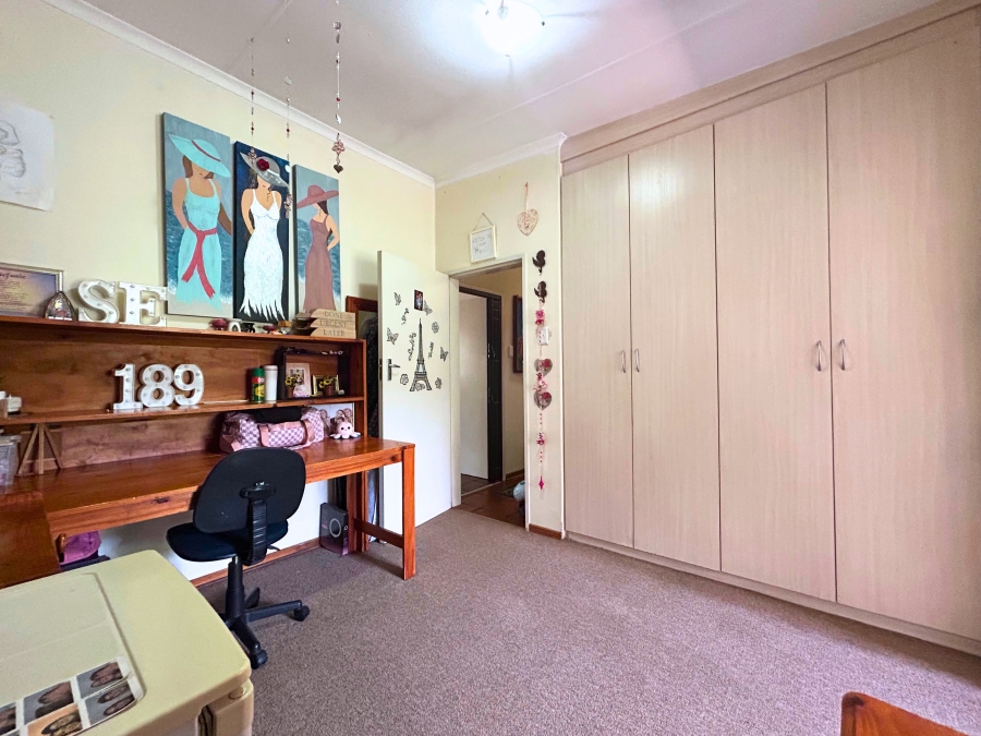 4 Bedroom Property for Sale in Doornkloof Gauteng