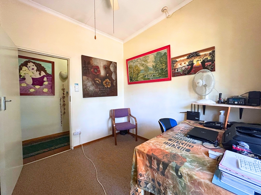 4 Bedroom Property for Sale in Doornkloof Gauteng