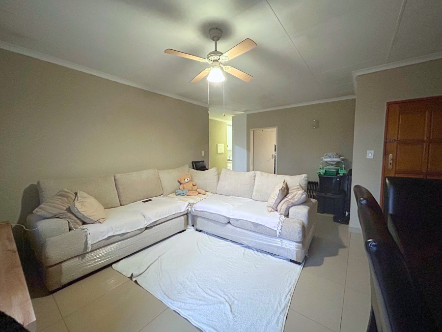 2 Bedroom Property for Sale in Zwartkop Gauteng