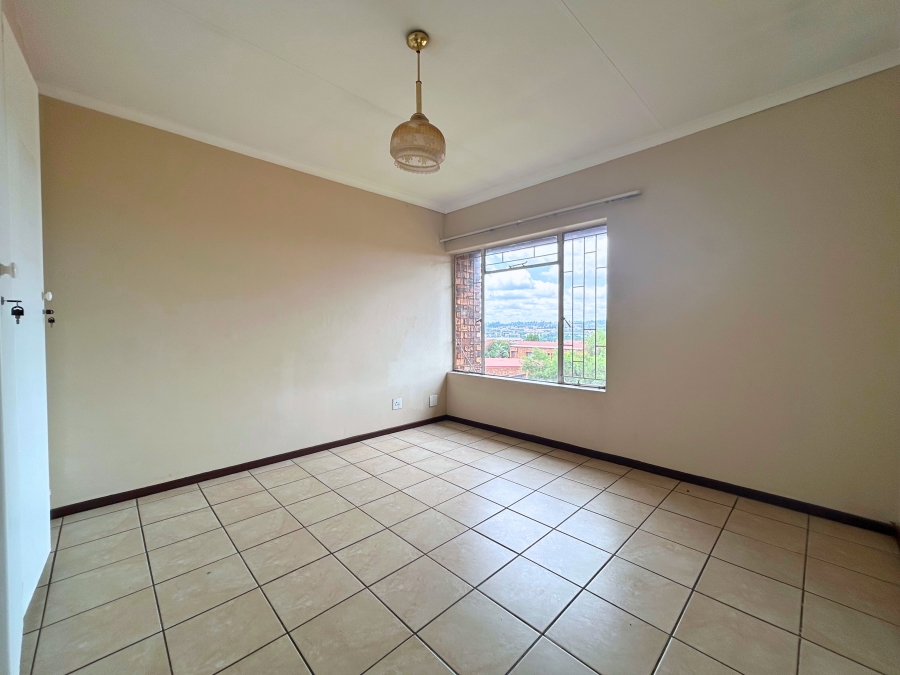 2 Bedroom Property for Sale in Zwartkop Gauteng