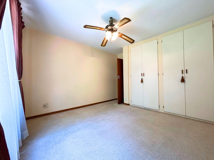 2 Bedroom Property for Sale in Hennopspark Gauteng