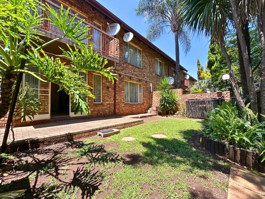 2 Bedroom Property for Sale in Hennopspark Gauteng