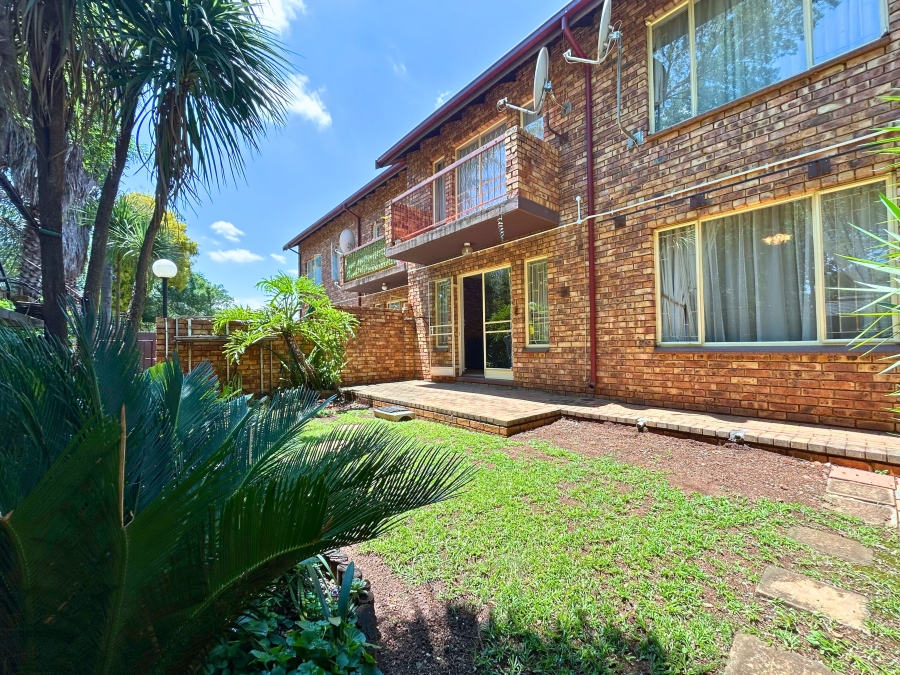 2 Bedroom Property for Sale in Hennopspark Gauteng