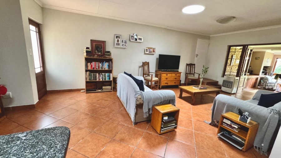 4 Bedroom Property for Sale in Thatchfield Estate Gauteng