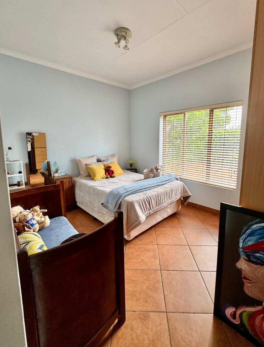 4 Bedroom Property for Sale in Thatchfield Estate Gauteng