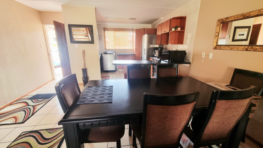 4 Bedroom Property for Sale in Halfway Gardens Gauteng