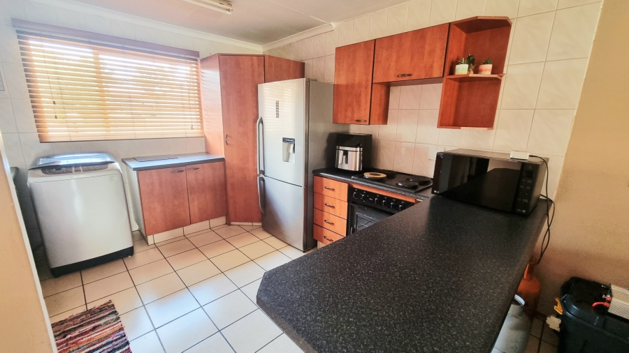 4 Bedroom Property for Sale in Halfway Gardens Gauteng