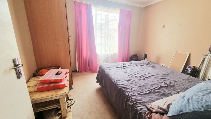 4 Bedroom Property for Sale in Halfway Gardens Gauteng