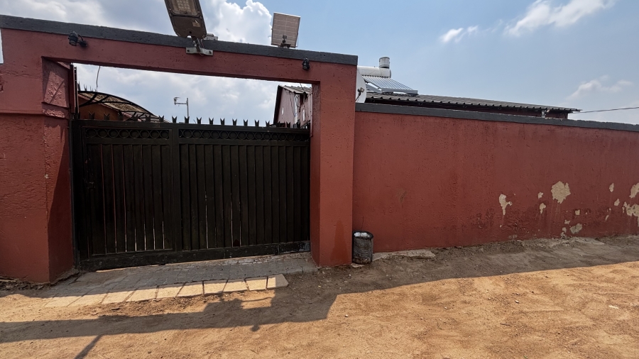 2 Bedroom Property for Sale in Ivory Park Gauteng