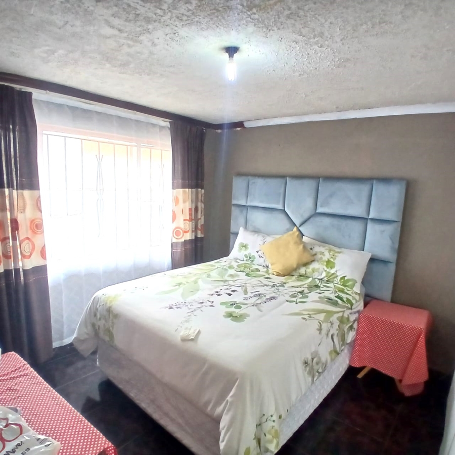 4 Bedroom Property for Sale in Vosloorus Ext 14 Gauteng